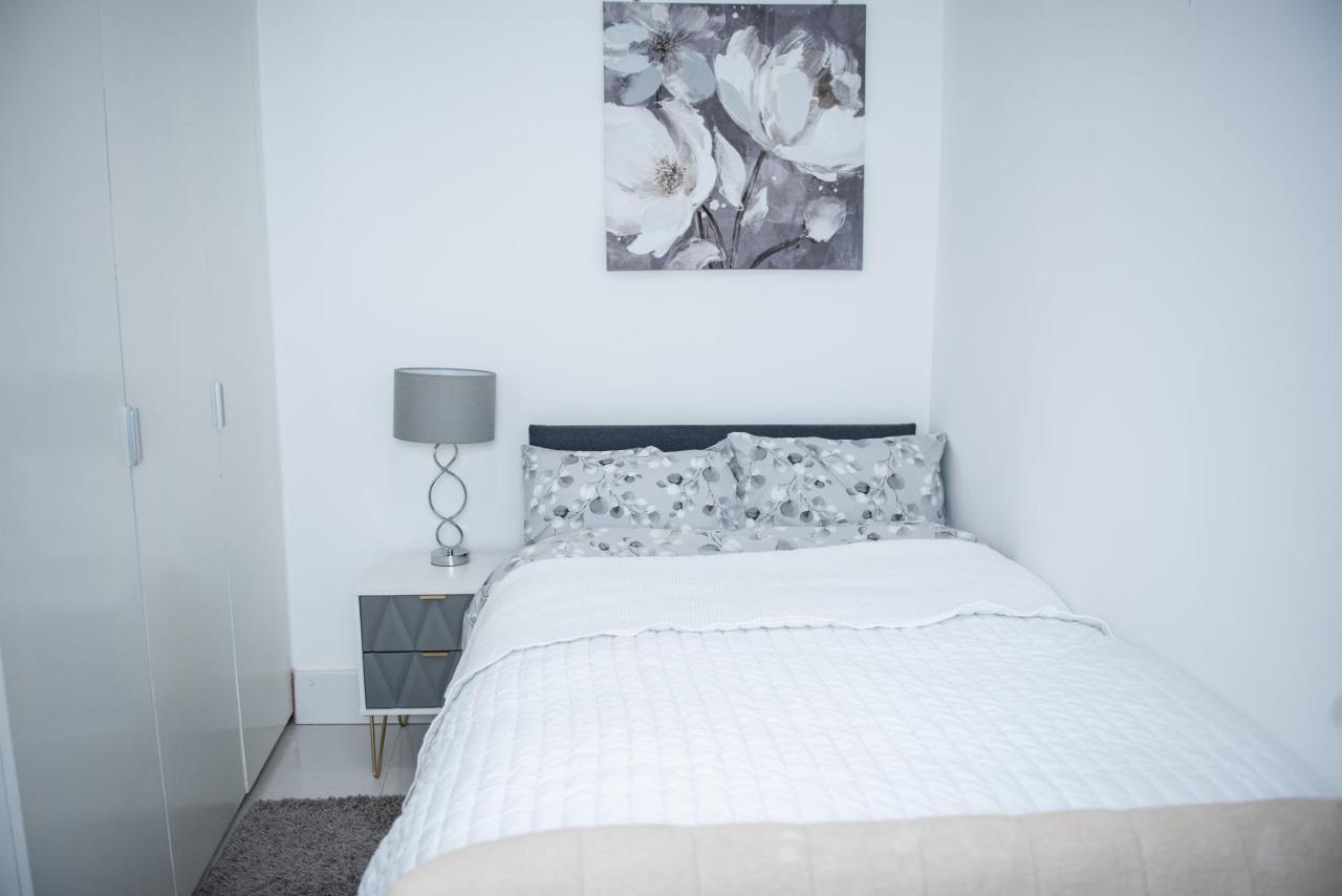 1B Apartment, 30 Mins To Oxford Street London Bagian luar foto