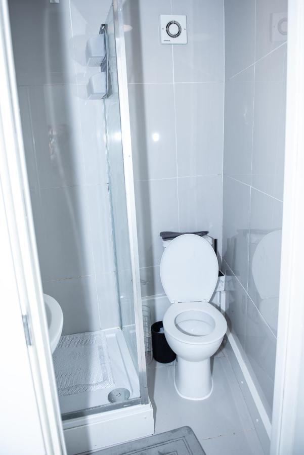 1B Apartment, 30 Mins To Oxford Street London Bagian luar foto