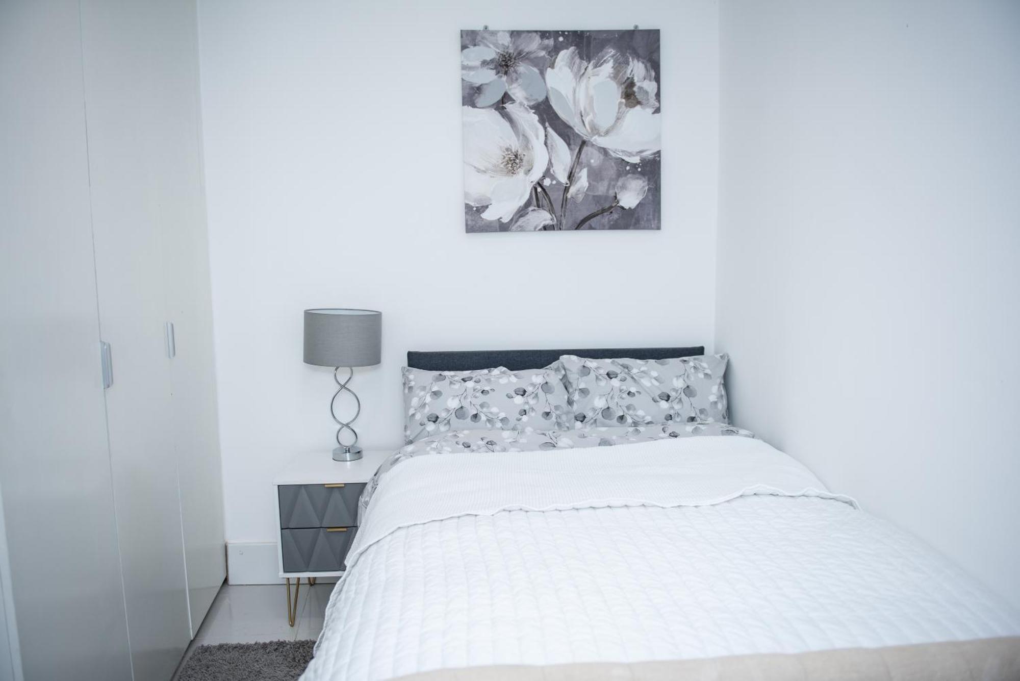 1B Apartment, 30 Mins To Oxford Street London Bagian luar foto